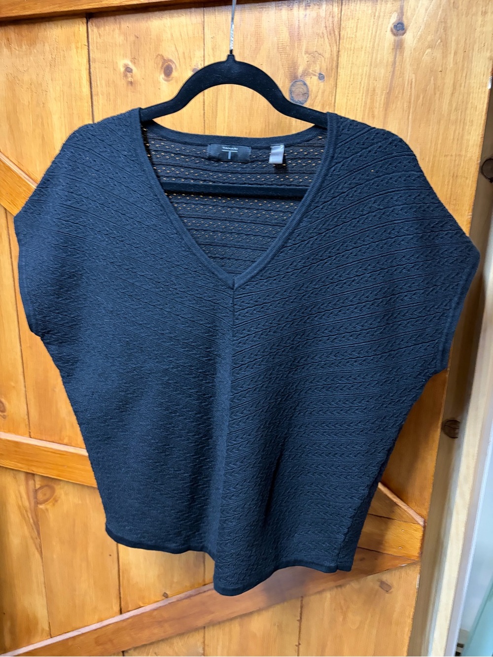 Tahari Black V-Neck Textured Knit Pullover